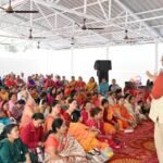 मंत्री गणेश जोशी ने क्षेत्रवासियों को बधाई एवं शुभकामनाएं देते हुए कहा कि इस भवन के नवीनीकरण से स्थानीय लोगों को सामाजिक एवं सांस्कृतिक गतिविधियों के लिए बेहतर सुविधाएं मिलेंगी